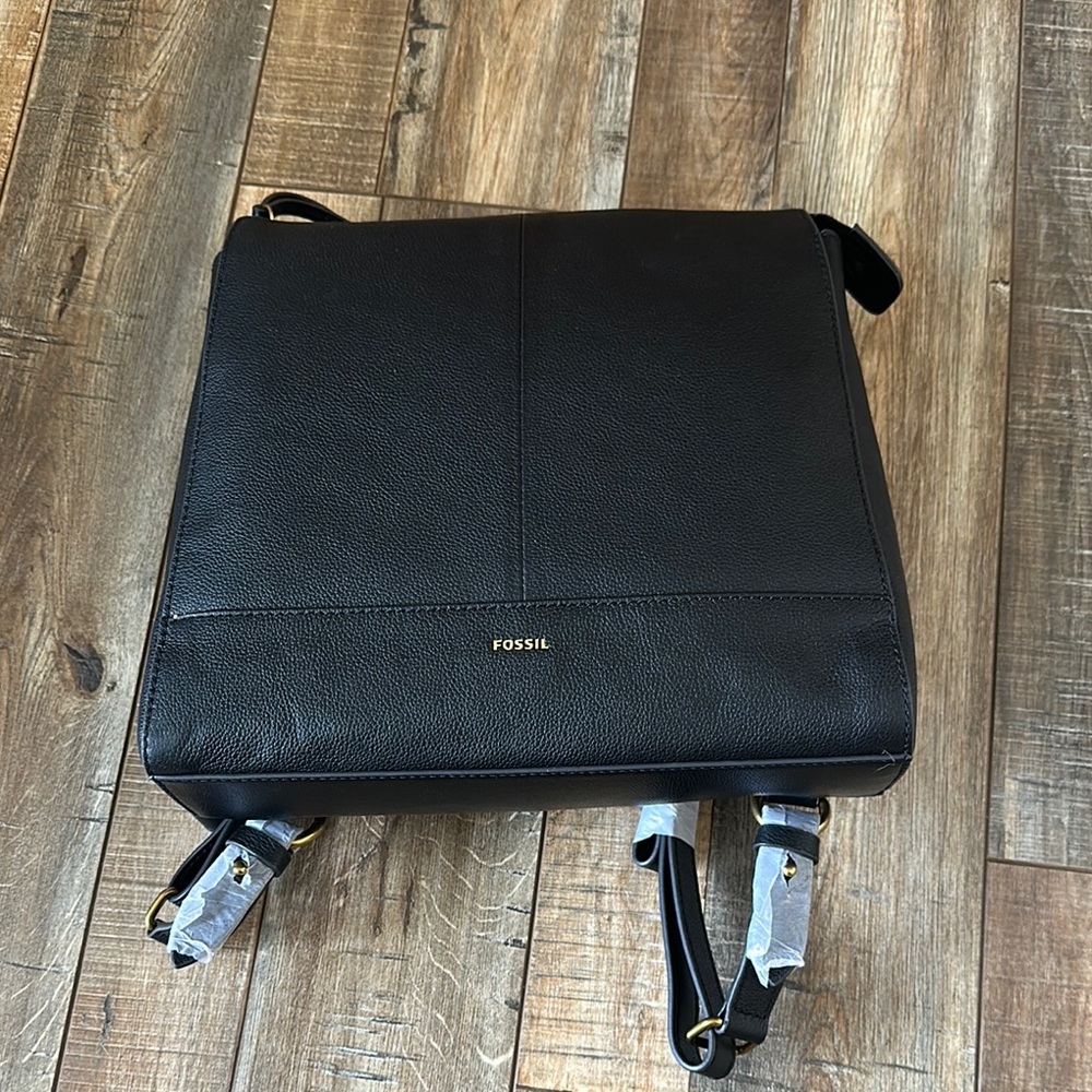 NWT Fossil Elina Black Convertible Backpack - Picture 3 of 8
